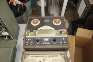 lot 646 image: Audiotronics 120 All Transistor Tape Recorder