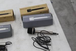 lot 633 image: Sony ECM-18N Electret Condenser Microphone (in original box) with Case