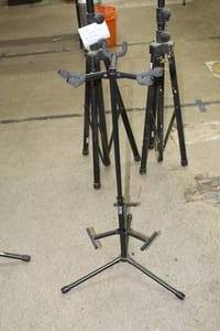lot 663 image: On-Stage 3-Way Stand 40