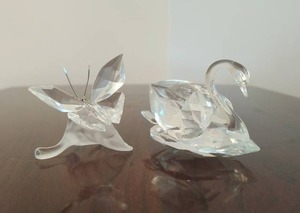 lot 27 image: Swarovski Figurines