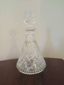 lot 36 image: Waterford Crystal Decanter