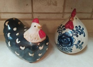 lot 62 image: Two ceramic chickens