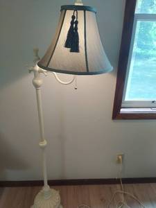 lot 101 image: Floor lamp with fabric shade