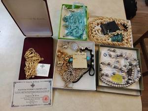 lot 159 image: Collection Of Costume Jewelry