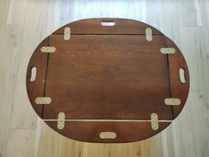 lot 168 image: End table With Folding Sides