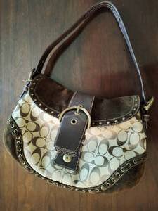 lot 171 image: Coach Handbag
