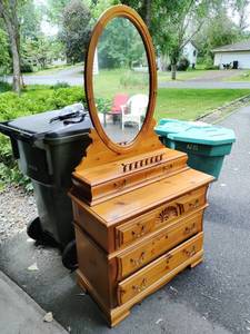 lot 240 image: Vintage Lexington Dresser