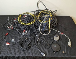 lot 291 image: Miscellaneous Collection of Cords, Plugs and Adaptors
