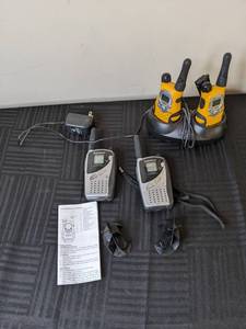 lot 126 image: (2) Pairs of Walkie Talkies (Motorola Walkabout T5950 and RadioShack)
