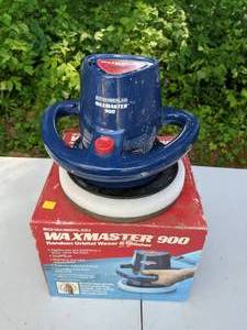 lot 198 image: Chamberlain Waxmaster 900 Random Orbital Car Buffer Polisher