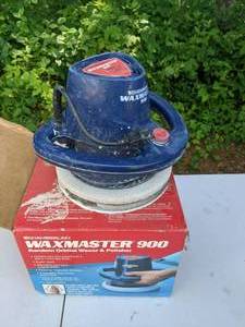 lot 199 image: Chamberlain Waxmaster 900