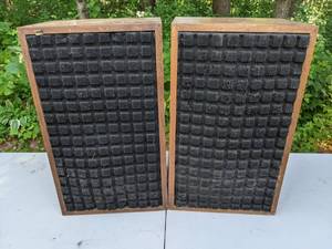lot 193 image: Vintage Atlantis -ATL Speakers