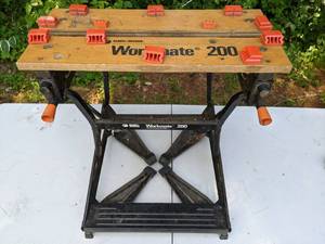 lot 196 image: Black and Decker Workmate 200 Workcenter and Vise