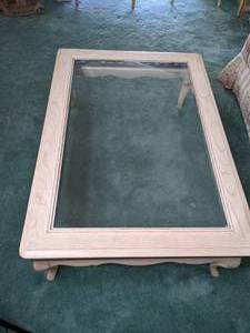lot 83 image: Vintage Glass Top Coffee Table, White