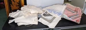 lot 91 image: Assortment of Table Cloths, Table Runners, Placemats and More