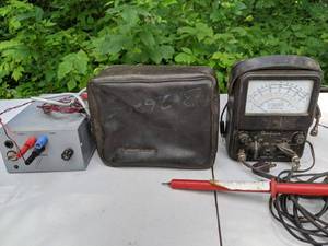 lot 346 image: Vintage Electrical Equipment includes Simpson Vacuum Tube Voltmeter, Hewlett Packard Case, and More