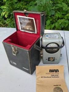 lot 324 image: Bird Thruline RF Directional Wattmeter w Case and Instruction Manual
