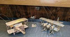 lot 273 image: Set of (3) Unique Airplanes