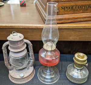 lot 275 image: Collection of Vintage Lantern and Oil Lamps