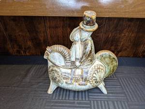 lot 283 image: Antique Lady and Man on Horse Figurine
