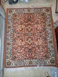 lot 235 image: Captivating Levantine 4 x 59 Area Rug