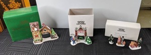 lot 443 image: Dept 56 Dickens Village Postern, Heritage Village Collection A Key to the City and Holiday Travelers