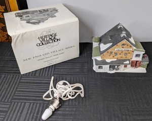 lot 414 image: Heritage Village Collection New England Village Series, Jannes Mullet Amish Farm House, 1989