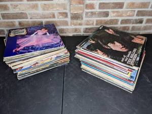 lot 266 image: Vintage Records for Everyone- Not Limited to The Beetles, Doris Day, Elton John and So Much More