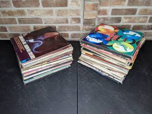 lot 265 image: Vintage Vinyl Records Elvis, Mamas and Paps, Lewis, Armstrong, Etc.