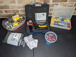 lot 545 image: An Assortment of Cable, TV, or Cable Modem Equipment