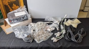 lot 577 image: NEW 5 Wires Flexlight Controller and Light Mounting System