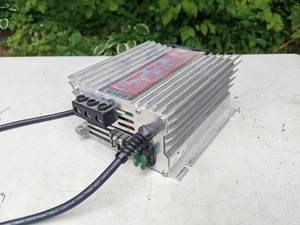lot 657 image: RDC-30 Bulldog Power Converter  Charger Series M