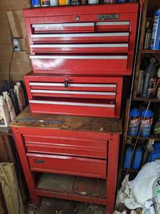 lot 11 image: Set of 3 Red Metal Waterloo Tool Chests in Various Sizes