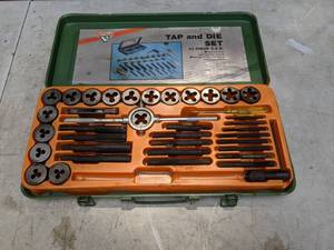 lot 597 image: Buffalo Tap and Die Set