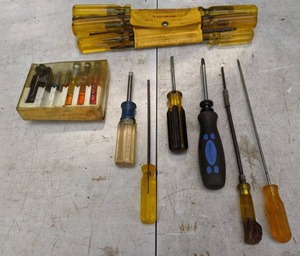lot 598 image: Ball Drivers, Assorted Screwdrivers, and Socket Driver Set with Torque Commander Handle