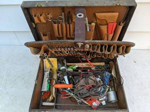 lot 796 image: Vintage Jensen Tools Electricians Tool Case with Contents