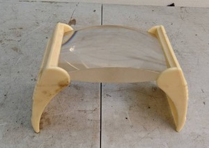 lot 797 image: Portable Magnifying Glass Desktop Stand