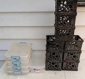 lot 800 image: Stacking Storage Bins and Crates