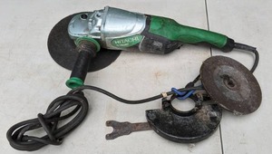 lot 677 image: Hitachi G 18MR 7 Disc Grinder with Spare Wheel, Cover and Chuck