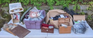 lot 780 image: Miscellaneous Items Vintage 8mm Cameras (Revere and Wollensak Brand), Clipboards, Kneeling Cushion, Outdoor Light Fixture and More