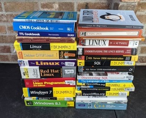 lot 614 image: Large Collection of Computer Operating Books Linux, Windows, SQL and More