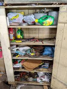 lot 698 image: Gardening Lot Pruners & Shears, Plant Food, Pesticide, and Variety of Many More Items