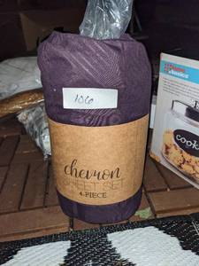 Chevron Deep Purple Queen Sheet Set
