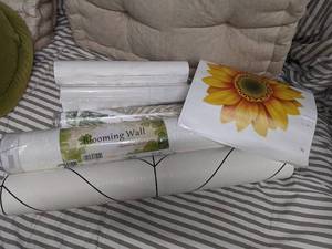 Blooming Wall Faux Grasscloth Pattern Wallpaper Roll and More