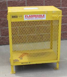 Steel 4 Gas Cylinder Storage Cabinet