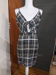 Macys 28 NYG Juniors Dress, Sz L