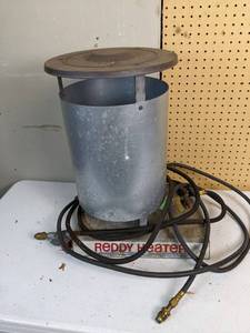 lot 100 image: Vintage Reddy Heater 250,000 BTU Propane Convection Heater RCP250