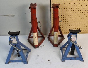 lot 31 image: Pair of Kar-Rite 3,000 Lb. Max Jack Stands and Pair of 2-Ton Heavy Duty Jack Stands