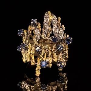 lot 23 image: Designer Mid-Century Brutalist Diamond & Blue Sapphire Double Ring in 14k Yellow Gold $2,850 Retail VIDEO