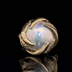 lot 49 image: Gorgeous Artistic Ocean Swirl Mabe Pearl Vintage Estate Ring in Yellow Gold $1700 Retail